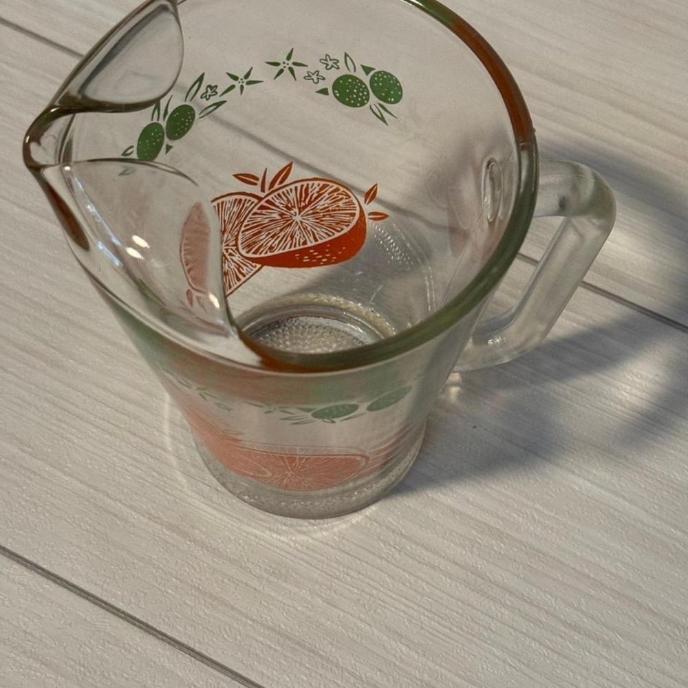 Vintage Juice Pitcher Orange Citrus Print Glass Retro Kitchen Decor Grannycore - Picture 2 of 5
